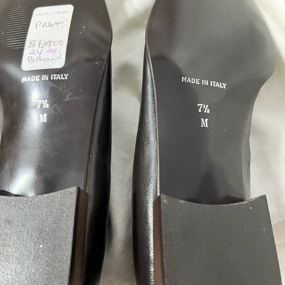 Causal Corners Flat Loafer Color Brown Size 7 1/2 M,  New Shoe Removed Peeling. - Picture 12 of 13